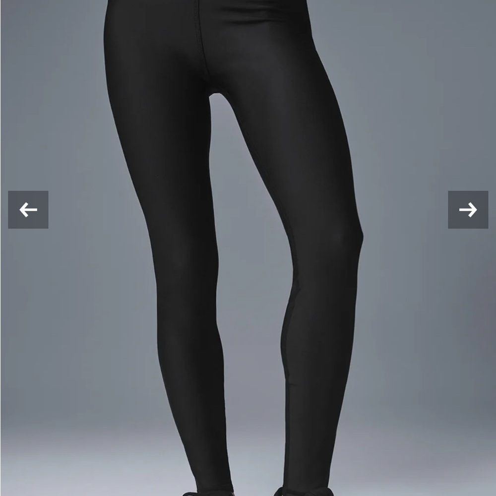 ALO Yoga High-Waist Airlift Legging - Size S